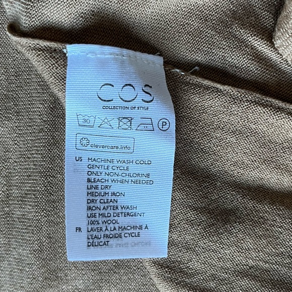 COS Asymmetrical Poncho/Sweater - Picture 5 of 5